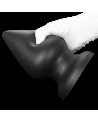 Plug Ikonyk Noir L 10 x 6.5cm sextoys et accessoires sur La Boutique du Hard