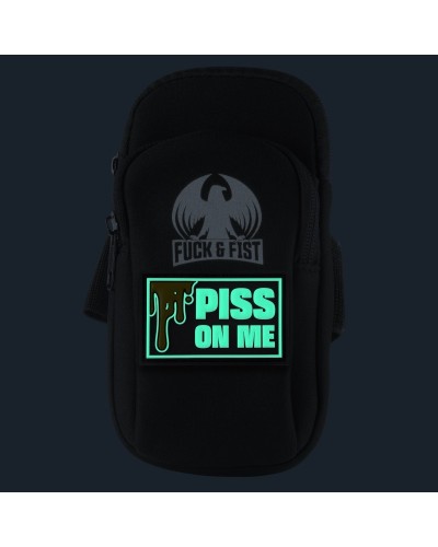 Fuck Bag Darklands + Tag Piss On Me sextoys et accessoires sur La Boutique du Hard